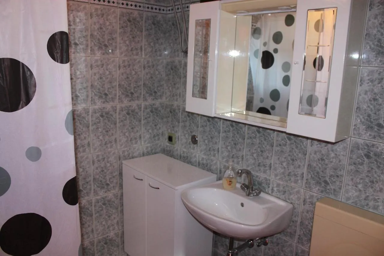 Apartment Santo Domingo プーラ 0*,
